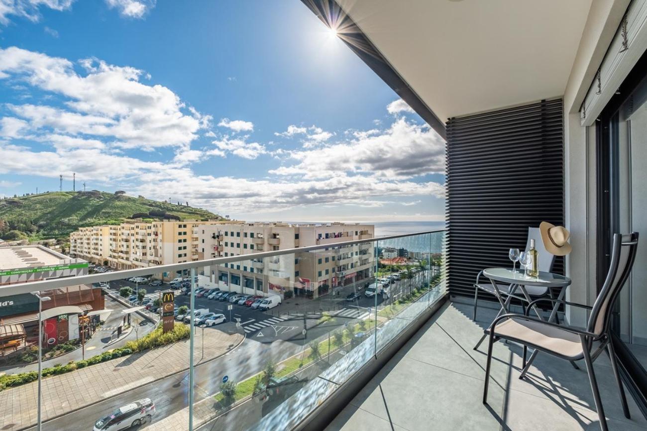フンシャルFenix Ocean View By Madeira Sun Travelアパートメント エクステリア 写真