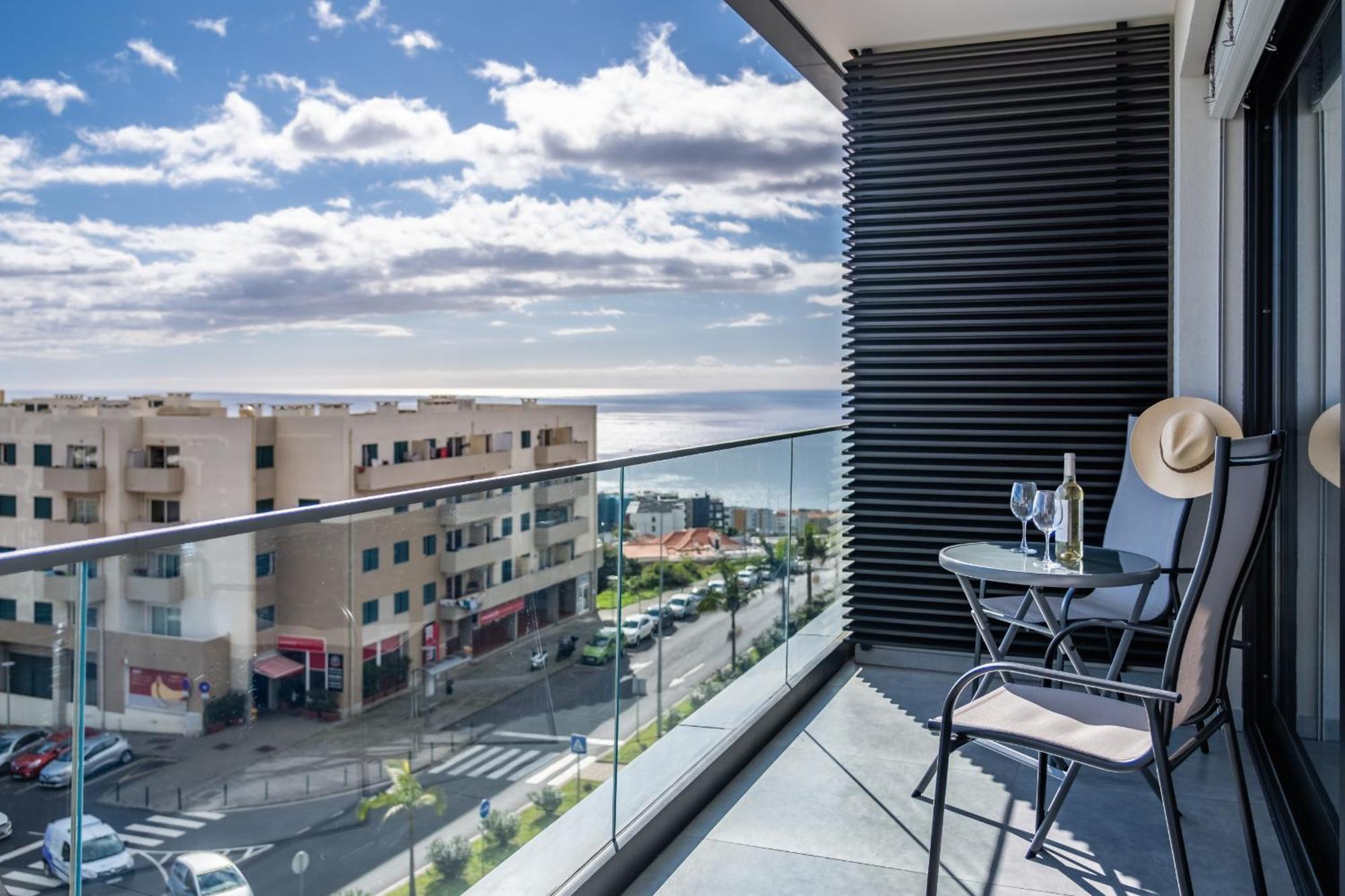 フンシャルFenix Ocean View By Madeira Sun Travelアパートメント エクステリア 写真